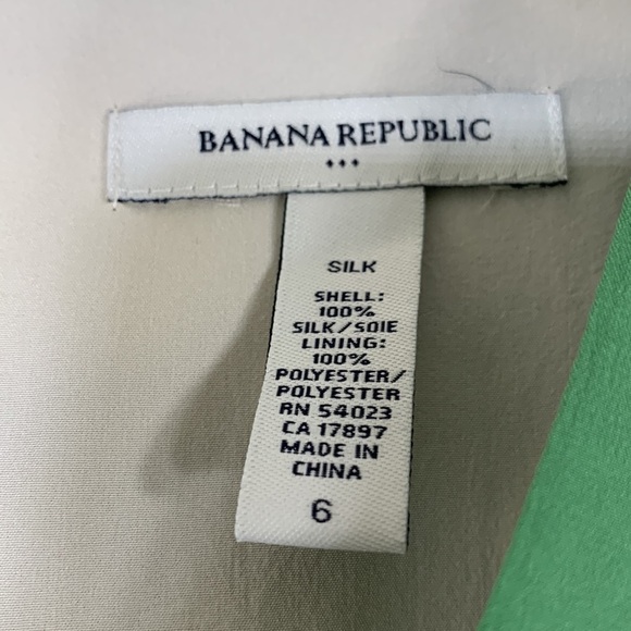 Banana Republic Factory 6 Silk V Neck Color Block Sheath Dress. - Picture 2 of 9